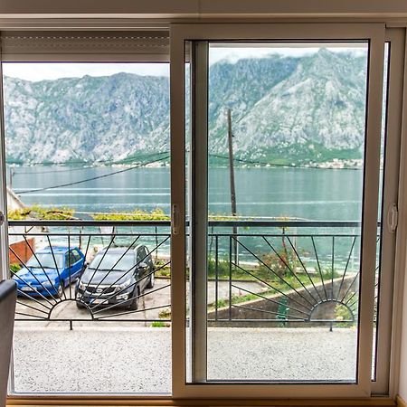 D@D Apartment Kotor Exteriör bild